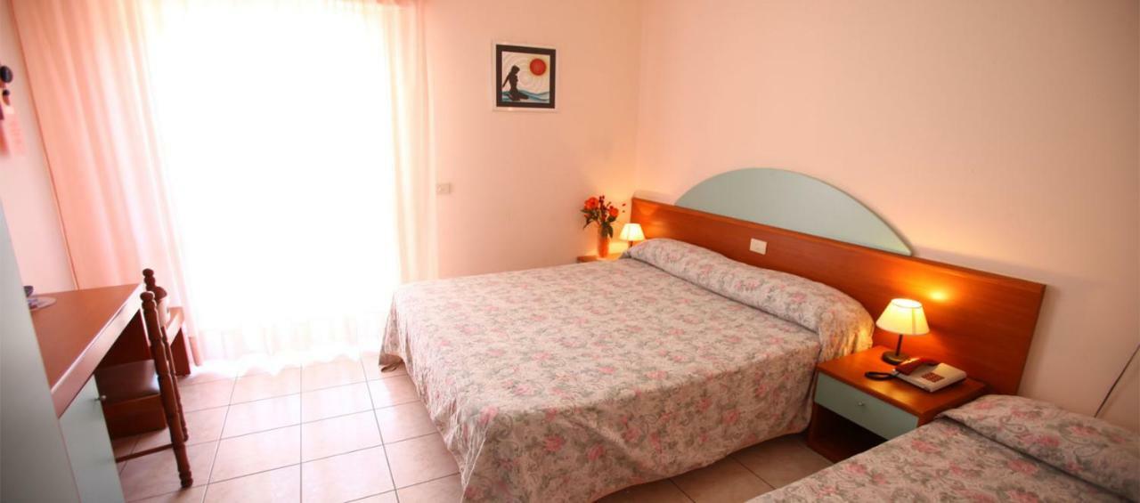 Aloha Park Hotel Campomarino  Luaran gambar